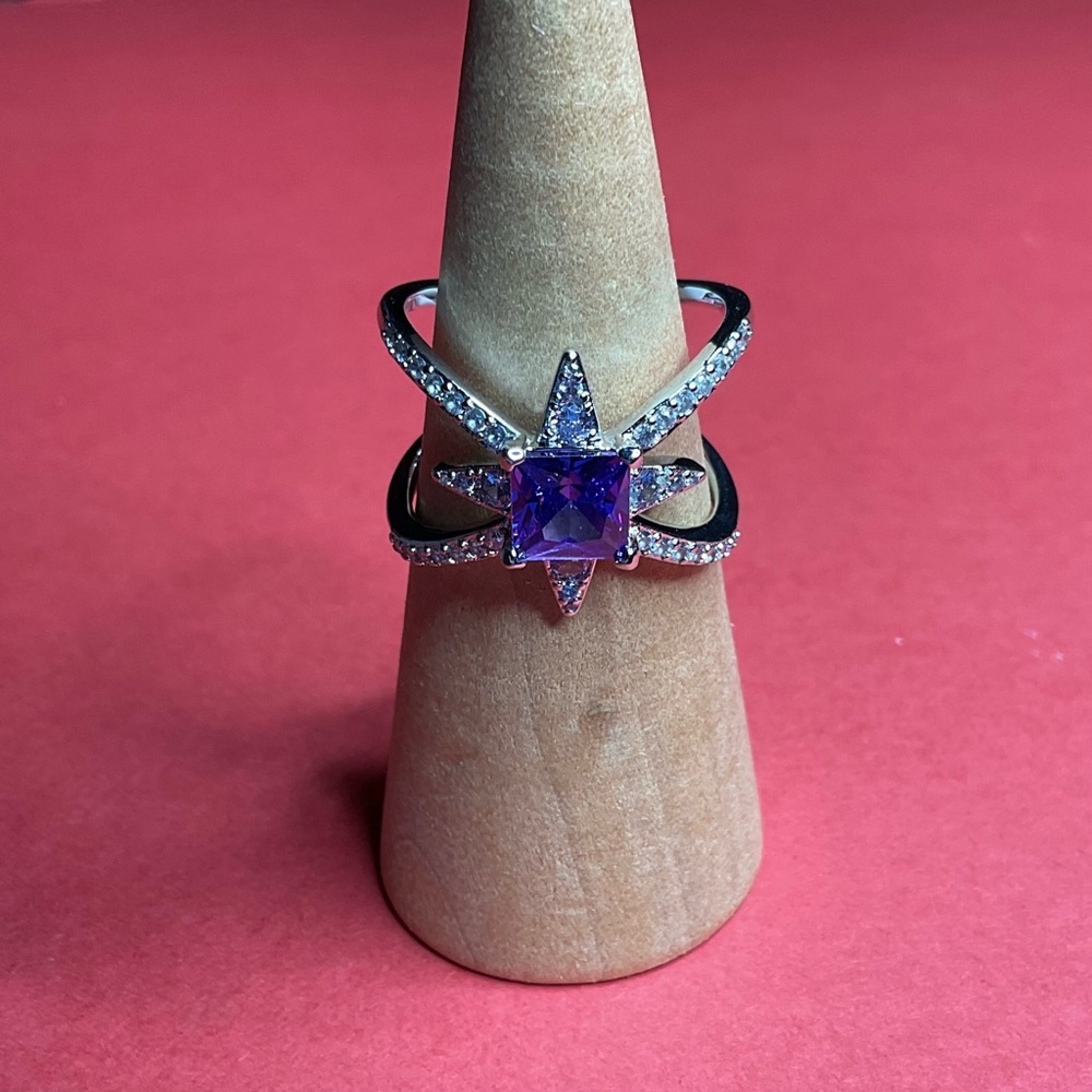 Bomb Party RBP8631 “Glamorous Stylista” Cubic Zirconia on Rhodium Sz 10 Ring NWT
